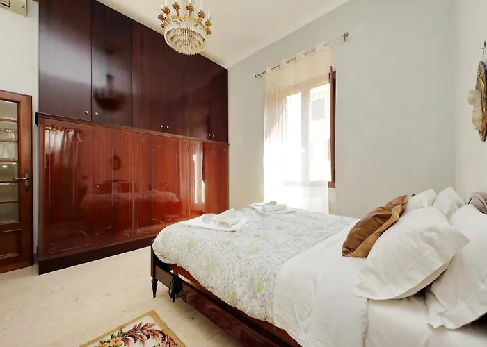 Apartment Luxury Domus Amadora